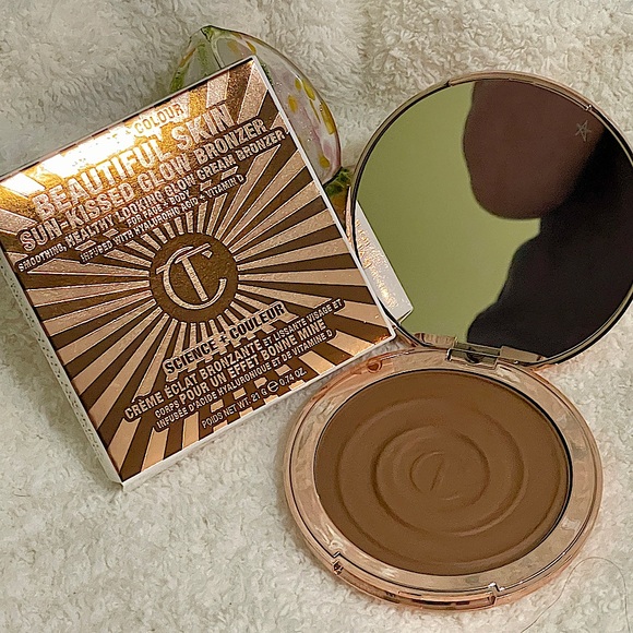 (NIB)- Charlotte Tilbury -Beautiful Skin Sun-Kissed Glow Bronzer-2 Medium - Picture 1 of 9